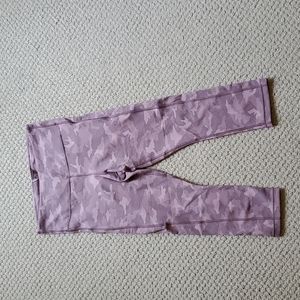 Athleta ultimate stash capri